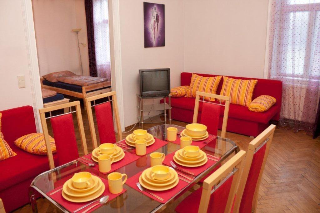 Raisa Apartments Fuenkhgasse Pressbaum Δωμάτιο φωτογραφία