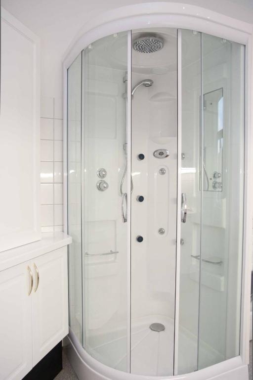Raisa Apartments Fuenkhgasse Pressbaum Δωμάτιο φωτογραφία